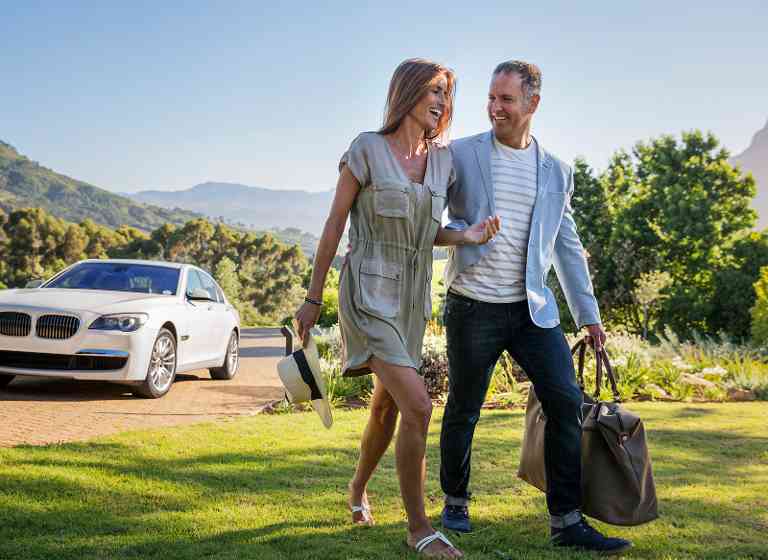 An advisor talking to an older couple