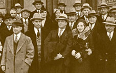 Working men and women in the 1930s photo